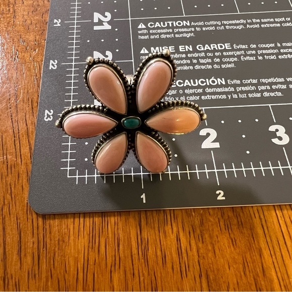 Queen Conch & Kingman Turquoise Flower Statement Ring 925 Sterling Silver | 8.5 - Picture 14 of 15